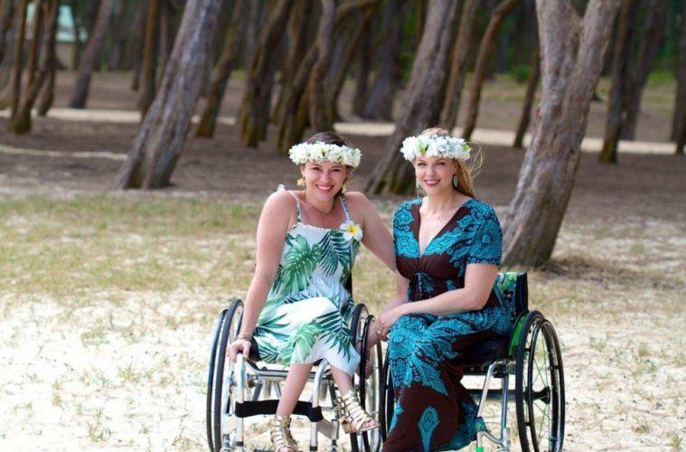 Women wheelchairs paraplegic in How To: