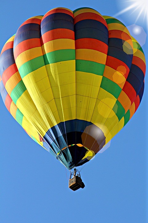 In Spring 2011, Up & Away Ballooning became the first hot air balloon operator in the United States to offer wheelchair adventurers the opportunity to soar above the magnificent hills and vineyards of the Sonoma County Wine County.